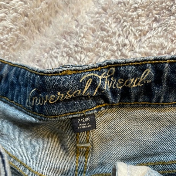 Universal Thread Straight leg Jeans - Picture 4 of 4